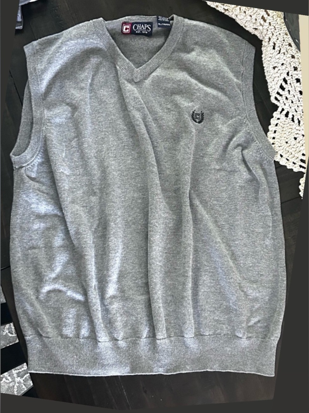 Chaps Men’s V-Neck Sweater Vest